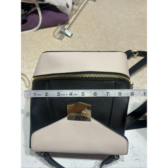 Steve Madden Backpack With Top Handle Purse Faux Leather Black Cream - Picture 6 of 8